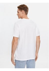 GAP - Gap T-Shirt 753766-01 Biały Regular Fit. Kolor: biały. Materiał: bawełna