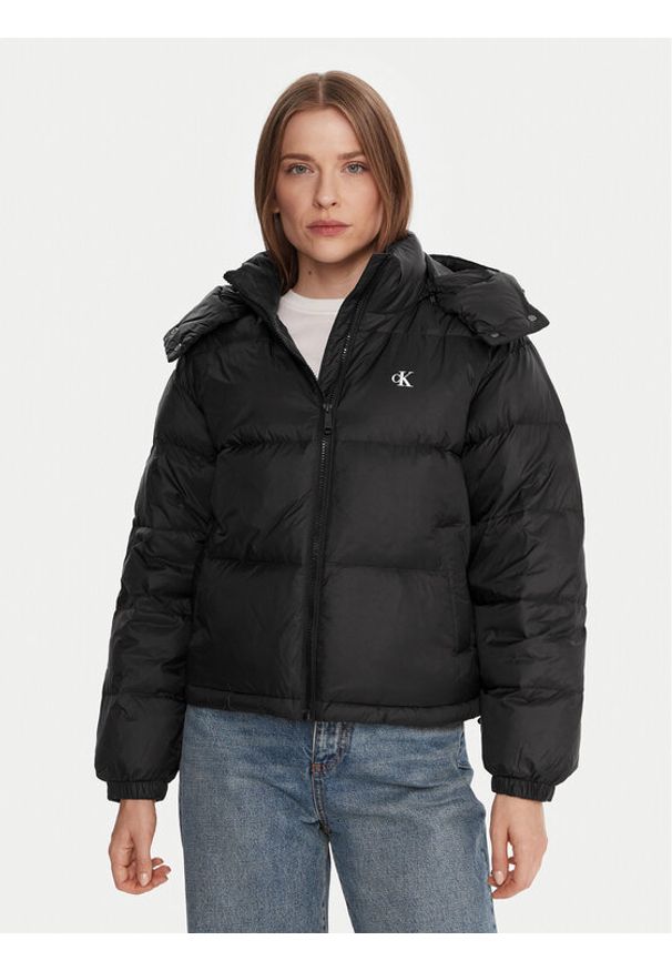 Calvin Klein Jeans Kurtka puchowa Essential LV047D501G Czarny Relaxed Fit. Kolor: czarny. Materiał: syntetyk