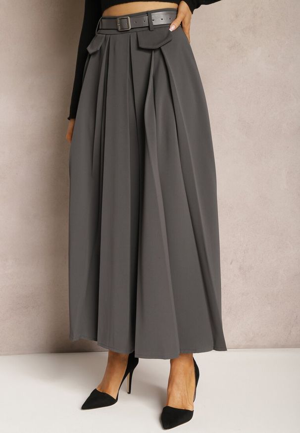 Renee - Ciemnoszara Plisowana Spódnica o Rozkloszowanym Fasonie z Paskiem Madranima. Okazja: do pracy. Kolor: szary
