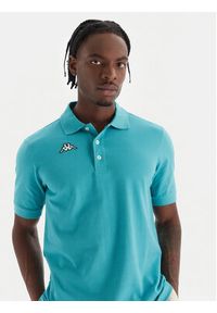 Kappa Polo Logo Sharas Mss 302B3D0 Turkusowy Regular Fit. Typ kołnierza: polo. Kolor: turkusowy. Materiał: bawełna