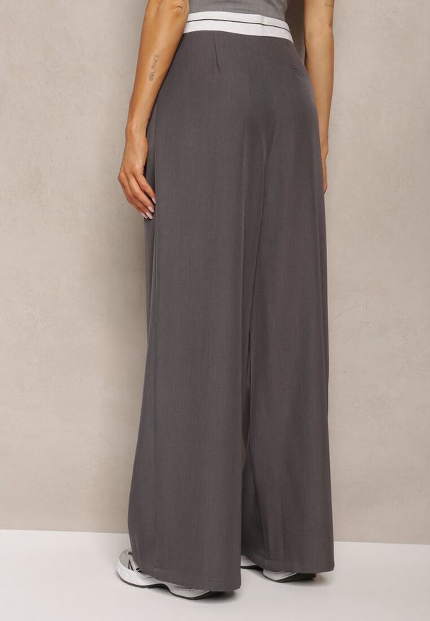 Renee - Szare Spodnie z Wiskozy Palazzo High Waist Zapinane na Suwak Nellieva. Okazja: na co dzień. Stan: podwyższony. Kolor: szary. Materiał: wiskoza. Styl: casual