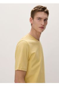 Reserved - Bawełniany t-shirt regular - żółty. Kolor: żółty. Materiał: bawełna