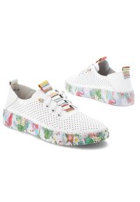 Półbuty damskie Artiker, skóra naturalna ażurowa cholewka klasyczne sznurowanie lekka elastyczna podeszwa miękka wkładka ozdobna kolorowa podeszwa, b. Okazja: na co dzień, na spacer. Zapięcie: sznurówki. Kolor: biały. Materiał: skóra. Szerokość cholewki: normalna. Wzór: kolorowy, ażurowy. Sport: turystyka piesza #6