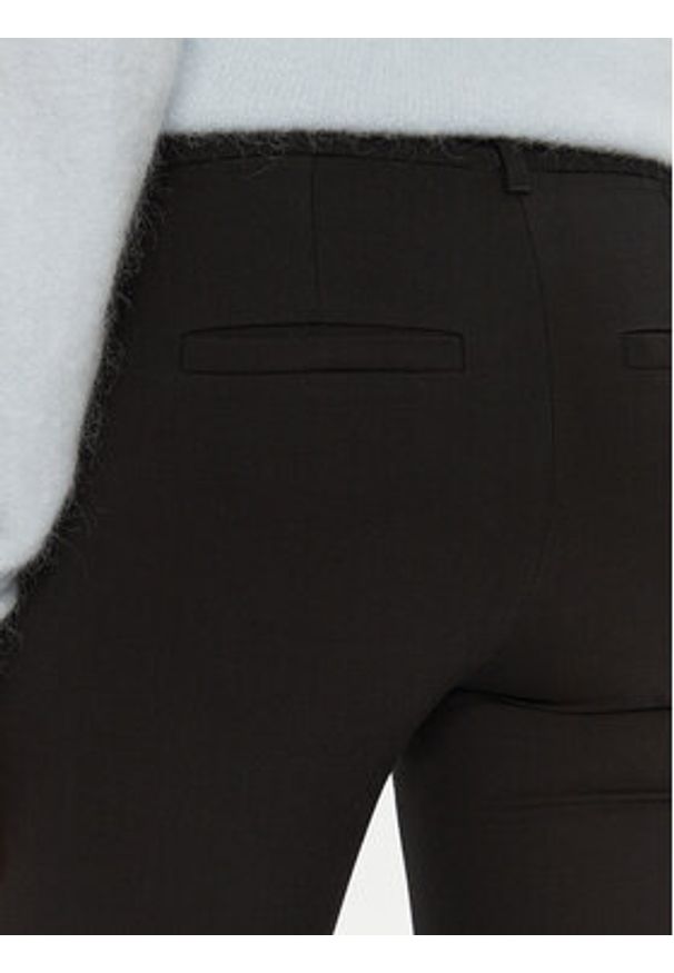 Marella Spodnie materiałowe Iceland 2423136042 Czarny Flare Fit. Kolor: czarny. Materiał: syntetyk, wełna