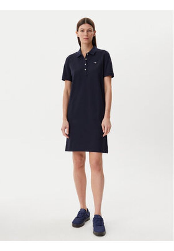GANT - Gant Sukienka codzienna Shield 4201529 Granatowy Regular Fit. Okazja: na co dzień. Kolor: niebieski. Materiał: bawełna. Typ sukienki: proste. Styl: casual