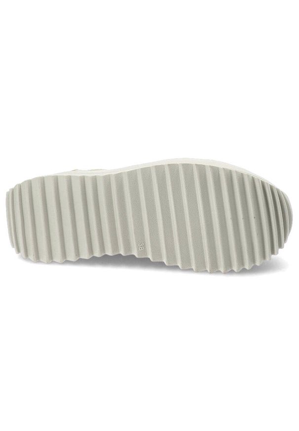 Zielone Sneakersy Tamaris Modne Obuwie Damskie. Okazja: na spacer, na co dzień. Zapięcie: sznurówki. Kolor: zielony. Materiał: materiał. Sezon: lato, wiosna. Sport: turystyka piesza