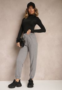 Renee - Szare Spodnie Dresowe Typu Joggery z Polarową Wyściółką Esarae. Stan: podwyższony. Kolor: szary. Materiał: dresówka, polar. Styl: elegancki #5