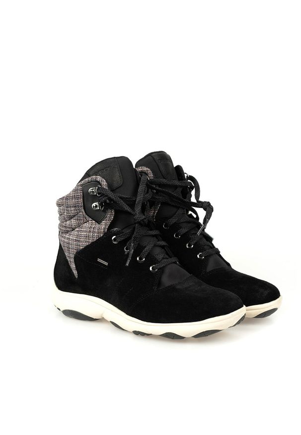 Geox Sneakersy "Nebula 4x4" | D946TA 022DS | Nebula | Kobieta | Czarny. Nosek buta: okrągły. Kolor: czarny. Materiał: tkanina, skóra