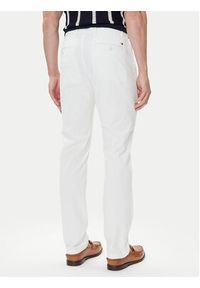 TOMMY HILFIGER - Tommy Hilfiger Chinosy Denton Essential MW0MW40262 Biały Straight Fit. Kolor: biały. Materiał: bawełna #4