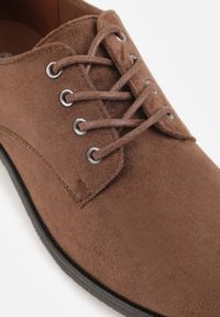 Renee - Brązowe Lakierowane Półbuty Oksfordki Sznurowane na Rzemyki Zatella. Okazja: do pracy. Zapięcie: sznurówki. Kolor: brązowy. Materiał: lakier. Styl: elegancki, klasyczny #6