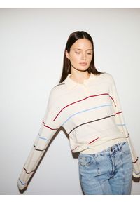 Reserved - Sweter z kołnierzykiem - wielobarwny. Materiał: dzianina, wiskoza #1