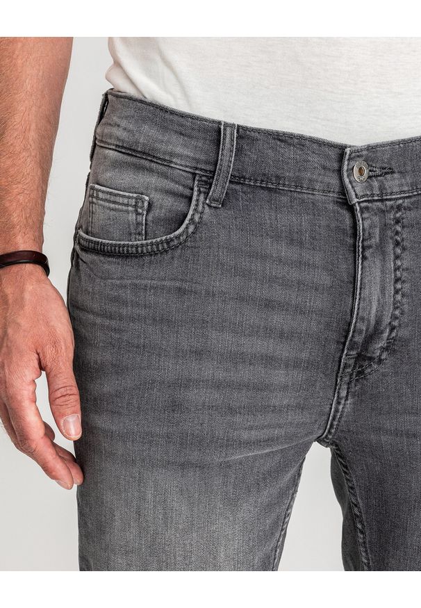 Męskie Spodnie Jeansowe Mustang Style Frisco Skinny Denim Black 1017118 4000 203