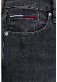 Tommy Jeans jeansy SYLVIA BF1281 damskie high waist. Stan: podwyższony. Kolor: czarny #4