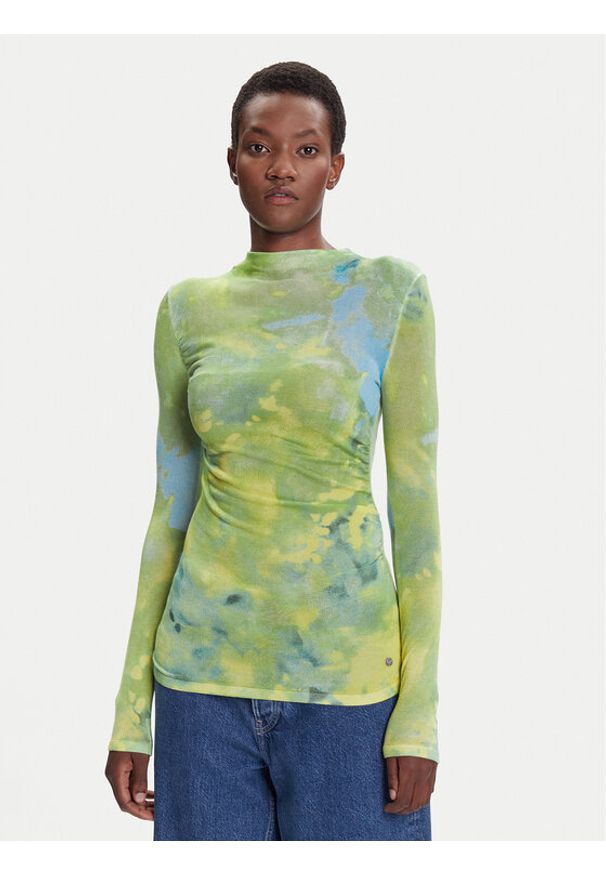 Desigual Golf Calgary 25WWJF37 Zielony Regular Fit. Typ kołnierza: golf. Kolor: zielony. Materiał: wiskoza