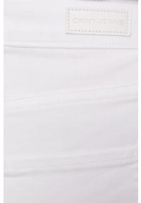 DKNY - Dkny Szorty jeansowe E11W2706 damskie kolor biały gładkie high waist. Stan: podwyższony. Kolor: biały. Materiał: jeans. Wzór: gładki #2