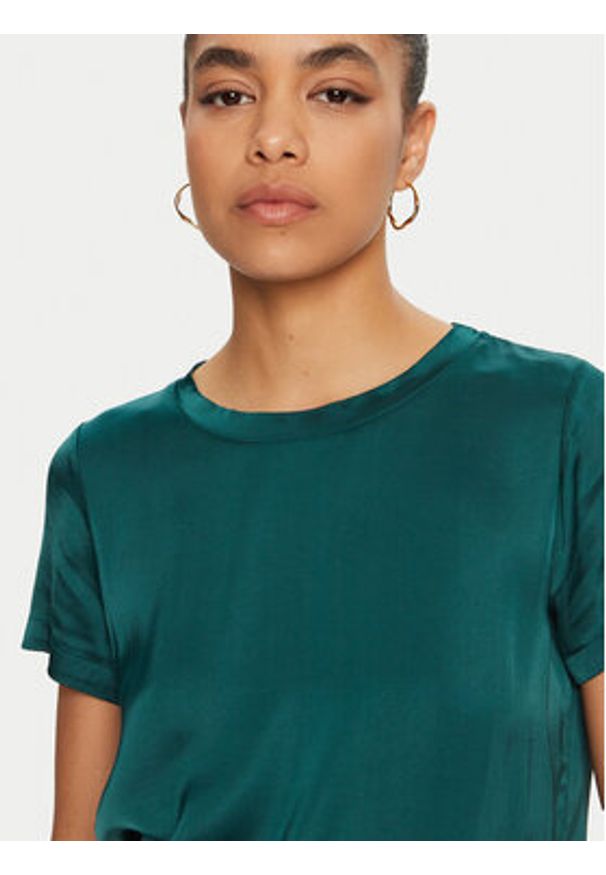 ViCOLO T-Shirt TS0201 Zielony Regular Fit. Kolor: zielony. Materiał: wiskoza