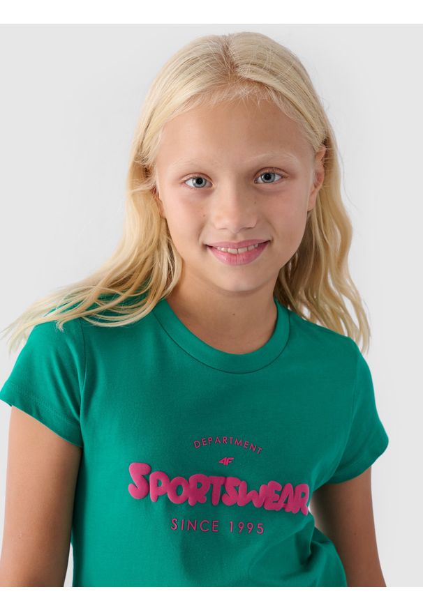 4f - 4F T-shirt z nadrukiem dziewczęcy - zielony 122 (6-7 lat). Okazja: na co dzień. Kolor: zielony. Materiał: bawełna, jersey, dzianina. Długość rękawa: krótki rękaw. Długość: krótkie. Wzór: nadruk. Sezon: lato. Styl: sportowy, klasyczny, casual