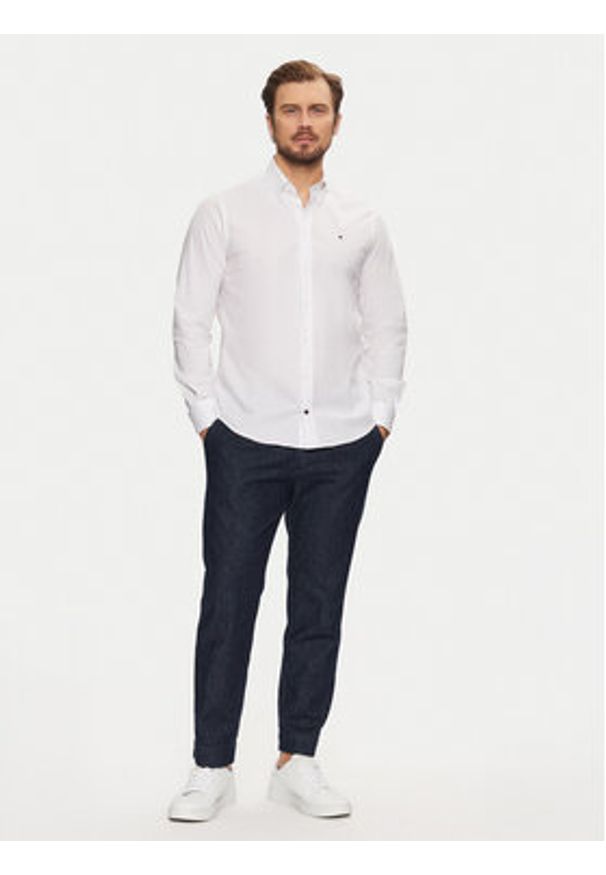 TOMMY HILFIGER - Tommy Hilfiger Koszula MW0MW37595 Biały Regular Fit. Kolor: biały. Materiał: bawełna