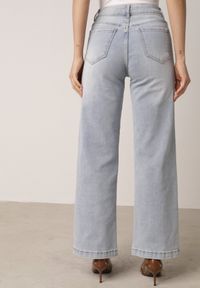 Born2be - Jasnoniebieskie Szerokie Jeansy z Bawełną o Prostym Kroju z Wysokim Stanem Miovera. Okazja: na co dzień. Stan: podwyższony. Kolor: niebieski. Wzór: koronka. Styl: casual, klasyczny, elegancki #8