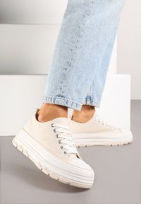 Born2be - Beżowe Trampki na Grubej Podeszwie pod Kostkę Adsoria. Okazja: na co dzień. Zapięcie: sznurówki. Kolor: beżowy. Materiał: jeans. Styl: klasyczny, casual #5