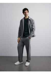 Reserved - Bawełniany t-shirt boxy - ciemnozielony. Kolor: zielony. Materiał: bawełna #1