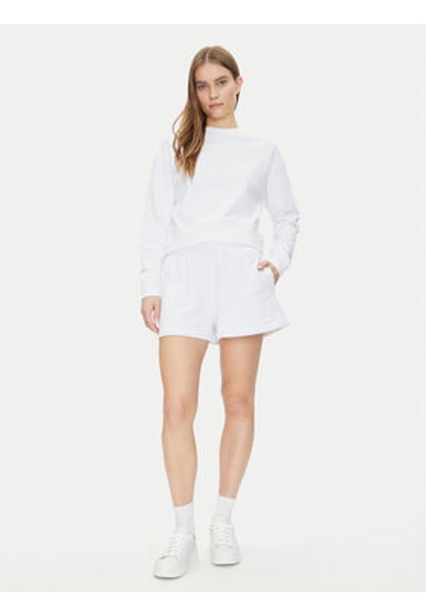 Save The Duck Bluza DF1180W CLEE20 Biały Relaxed Fit. Kolor: biały. Materiał: bawełna