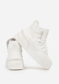 Born2be - Białe Ocieplane Sneakersy na Grubej Podeszwie z Tłoczonym Wzorem Anweda. Okazja: na co dzień. Kolor: biały. Materiał: jeans #3
