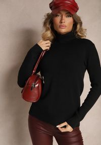 Renee - Czarny Klasyczny Golf z Domieszką Wełny Zoziona. Okazja: do pracy, na spotkanie biznesowe, na co dzień. Typ kołnierza: golf. Kolor: czarny. Materiał: wełna. Długość rękawa: długi rękaw. Długość: długie. Styl: klasyczny