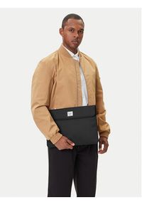 Herschel Etui na laptopa Spokane 15-16 Inch Sleeve 30077-00001 Czarny. Kolor: czarny. Materiał: materiał #5