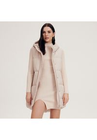 Reserved - Kamizelka z wypełnieniem z recyklingu - Beżowy. Kolor: beżowy #1