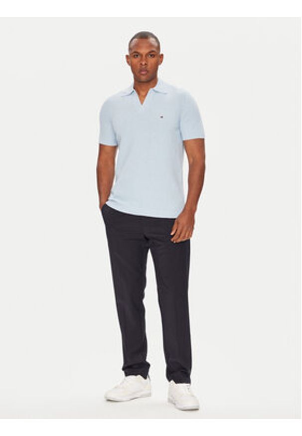 TOMMY HILFIGER - Tommy Hilfiger Polo MW0MW39531 Błękitny Regular Fit. Typ kołnierza: polo. Kolor: niebieski. Materiał: syntetyk