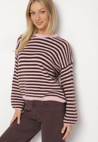 Born2be - Różowy Sweter Oversize w Paski z Dodatkiem Wełny i Wiskozy Tianalla. Kolor: różowy. Materiał: wiskoza, wełna. Wzór: paski. Styl: elegancki