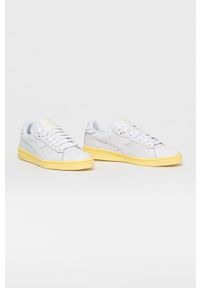 Diadora Buty kolor biały. Nosek buta: okrągły. Zapięcie: sznurówki. Kolor: biały. Materiał: guma #2
