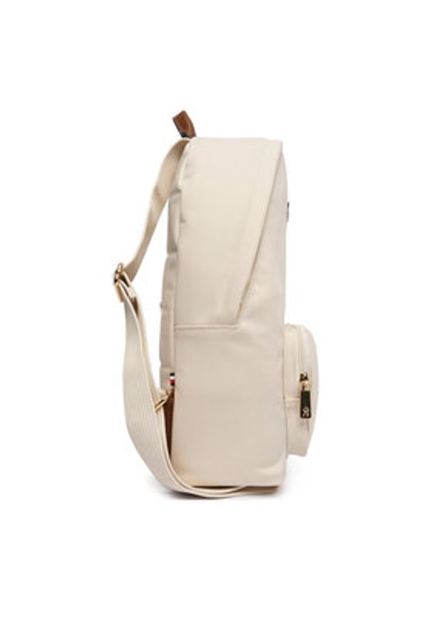 TOMMY HILFIGER - Tommy Hilfiger Plecak Popette Dome Backpack AW0AW17939 Écru. Kolor: kremowy. Materiał: skóra
