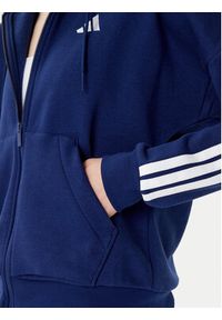 Adidas - adidas Bluza Essentials 3-Stripes JY3083 Niebieski Regular Fit. Kolor: niebieski. Materiał: syntetyk, bawełna #2