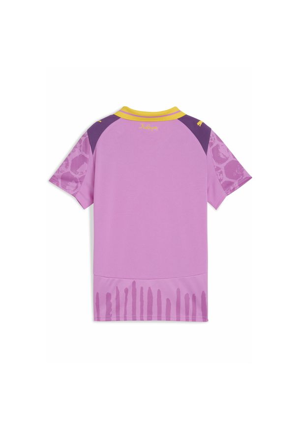 Puma - Młodzieżowa koszulka KIDSUPER × BORUSSIA DORTMUND PUMA. Kolor: różowy. Wzór: geometria, kolorowy