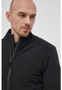 Calvin Klein kurtka bomber męski kolor czarny przejściowa. Okazja: na co dzień. Kolor: czarny. Materiał: tkanina, włókno. Wzór: gładki. Styl: casual #3