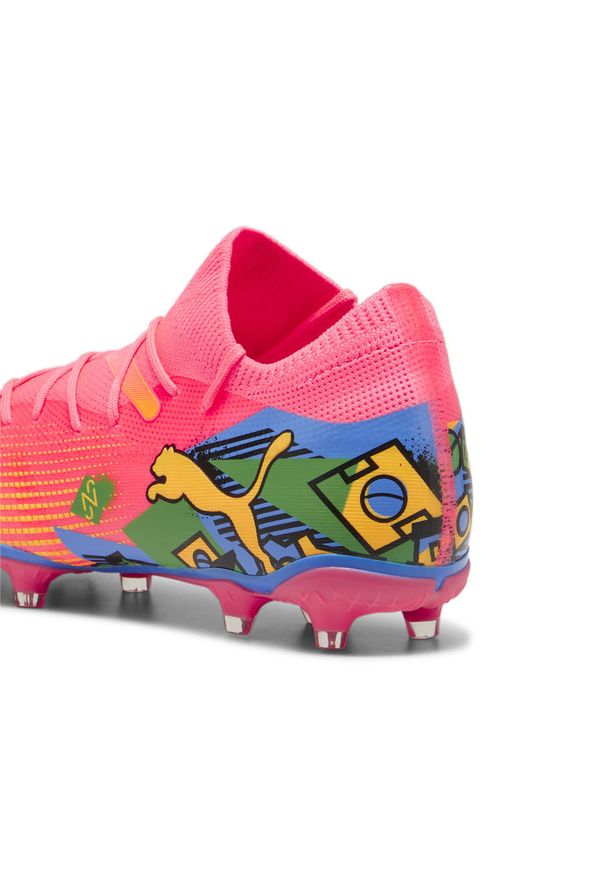 Puma - Buty piłkarskie PUMA x NEYMAR JR FUTURE 7 MATCH FG/AG PUMA. Kolor: wielokolorowy, różowy, czarny, zielony. Materiał: materiał, syntetyk, tkanina. Sport: piłka nożna