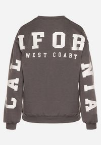 Born2be - Szara Ocieplana Bluza z Bawełną i Napisem z Tyłu Fezanda. Okazja: na co dzień. Kolor: szary. Materiał: bawełna. Wzór: napisy. Styl: klasyczny, casual, elegancki #5