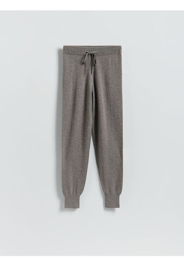 Reserved - Wełniane spodnie z dodatkiem kaszmiru - brązowy. Kolor: brązowy. Materiał: wełna, kaszmir