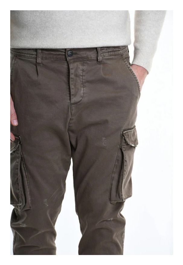 Xagon Man Spodnie | A2503 2CR4076 | Mężczyzna | Brązowy. Okazja: na co dzień. Kolor: brązowy. Materiał: bawełna, elastan. Styl: casual, vintage, elegancki