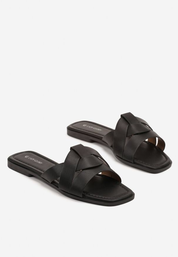 Born2be - Czarne Klapki z Geometrycznymi Paskami Orrile. Okazja: na imprezę, na co dzień. Kolor: czarny. Wzór: geometria. Sezon: lato. Styl: casual, elegancki