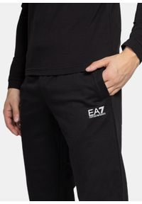 Spodnie dresowe męskie EA7 Emporio Armani (8NPP53 PJ05Z 1200). Kolor: czarny. Materiał: dresówka