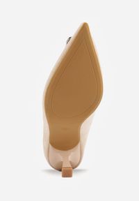 Renee - Beżowe Szpilki Ozdobione Klamrą z Cyrkoniami Lalabria. Zapięcie: klamry. Kolor: beżowy. Materiał: jedwab. Wzór: aplikacja. Obcas: na szpilce. Styl: elegancki, wizytowy. Wysokość obcasa: średni #3