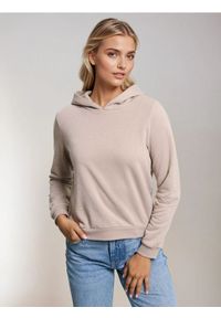 Sinsay - Bluza hoodie basic - beżowy. Kolor: beżowy