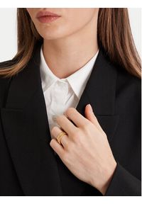 Coach Pierścionek 37527627 Złoty. Materiał: metalowe. Kolor: złoty #7