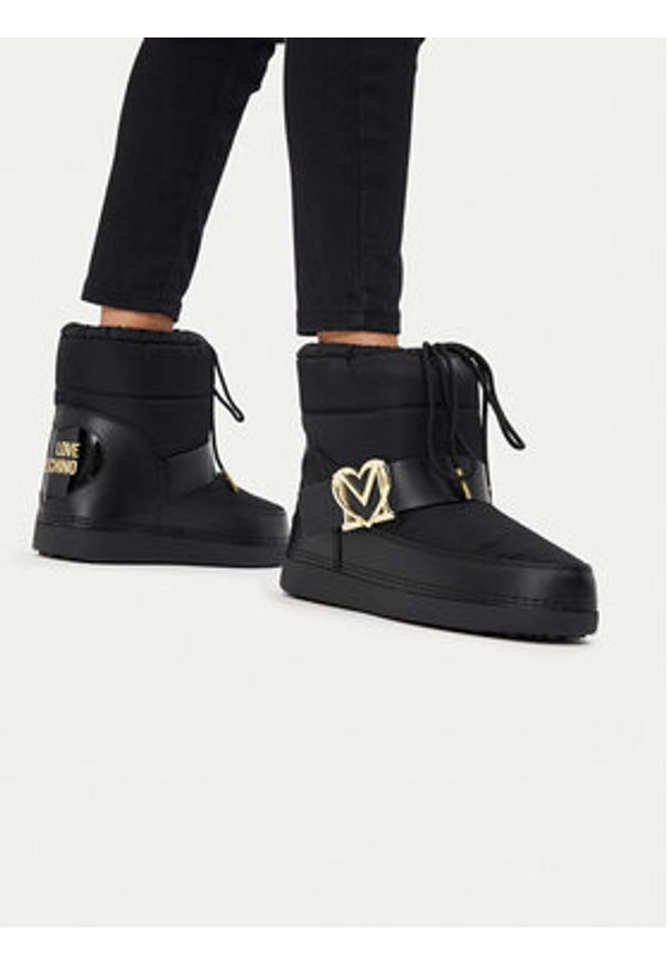 Love Moschino - LOVE MOSCHINO Śniegowce JA24062G1LISB00A Czarny. Kolor: czarny. Materiał: materiał