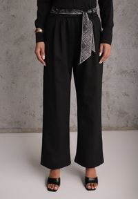 Renee - Czarne Bawełniano-Wiskozowe Spodnie Wide Leg z Paskiem Typu Apaszka Arlethia. Kolor: czarny. Materiał: wiskoza, bawełna. Styl: elegancki #2