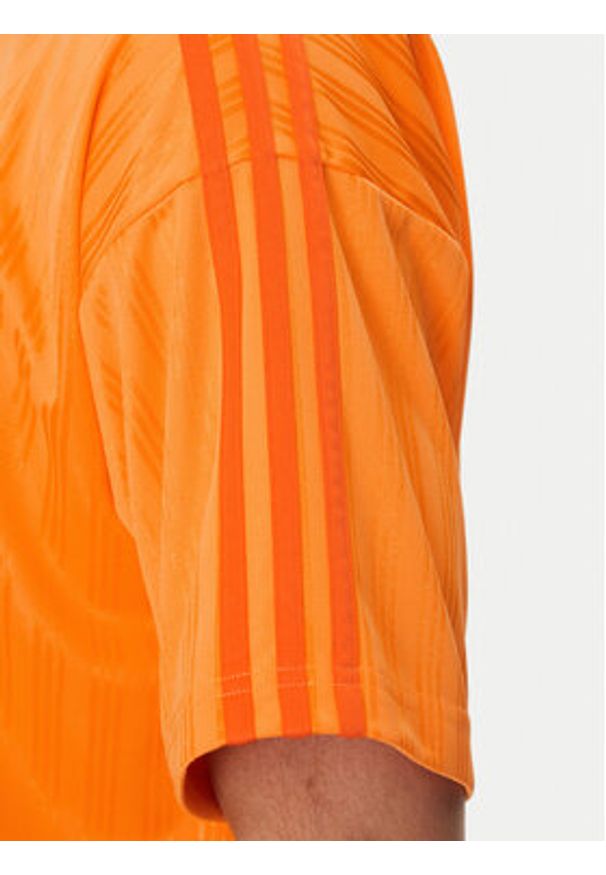Adidas - adidas T-Shirt adicolor JP1027 Żółty Loose Fit. Kolor: żółty. Materiał: syntetyk