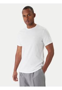 Calvin Klein Jeans T-Shirt LV040HM265 Biały Regular Fit. Kolor: biały. Materiał: bawełna #1